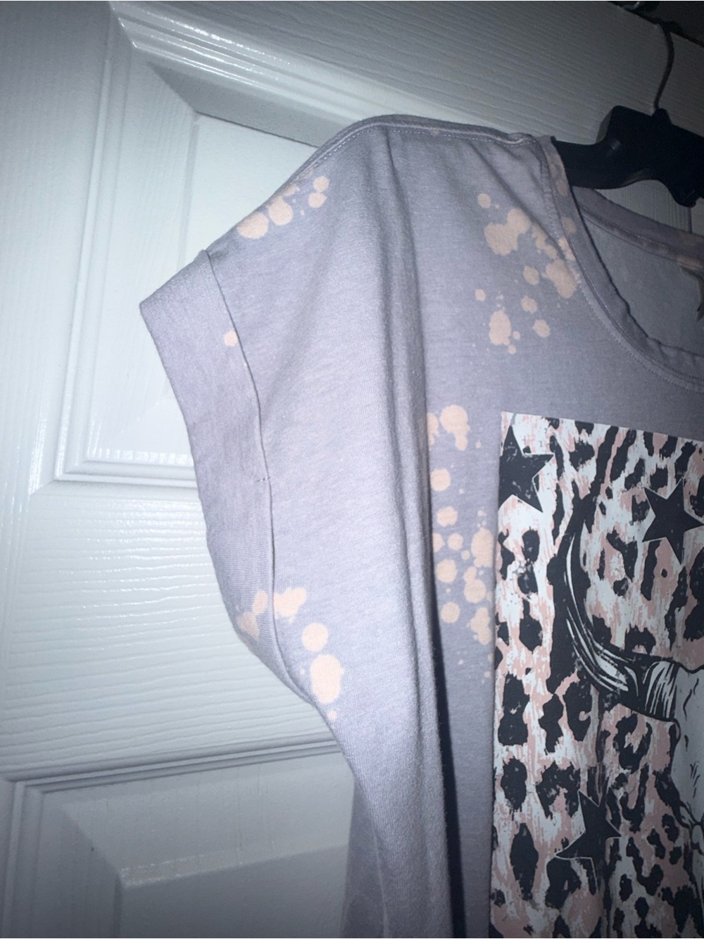 Cato Wild West Print Tee β Light Purple | Size Medium| (pit to pit): 20 - Picture 5 of 6